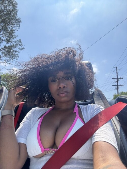 Gx0iX 5b0AAAgNi475dd40ce2f1f55a