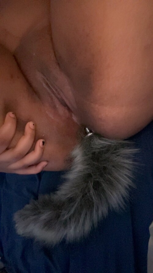 Gx9RyBZXgAYXQ9L8767afc51a76aef1