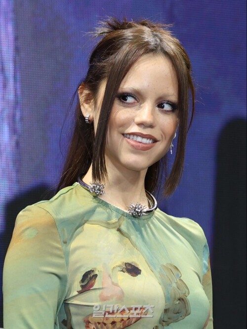 GyCmIN5WMAEJqJP89368734840166c7