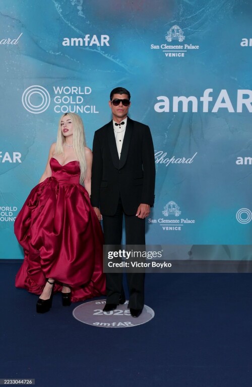 Gzs8e5SXcAAlTQK4be0a57ef1c96259