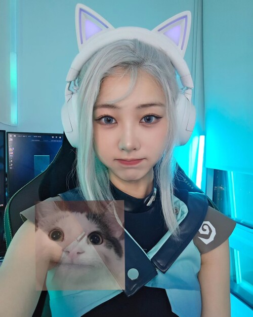 GzzHyPmbcAAmb m1c8f03bf93423756