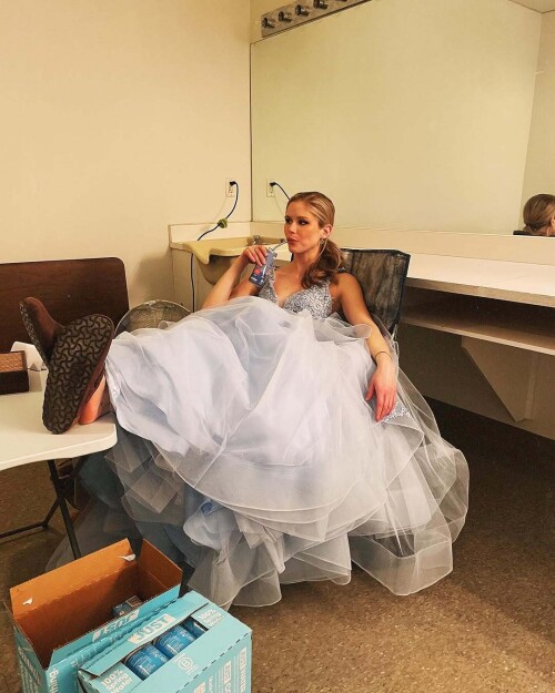 H4wGn5CD ofa0b498ce7806623