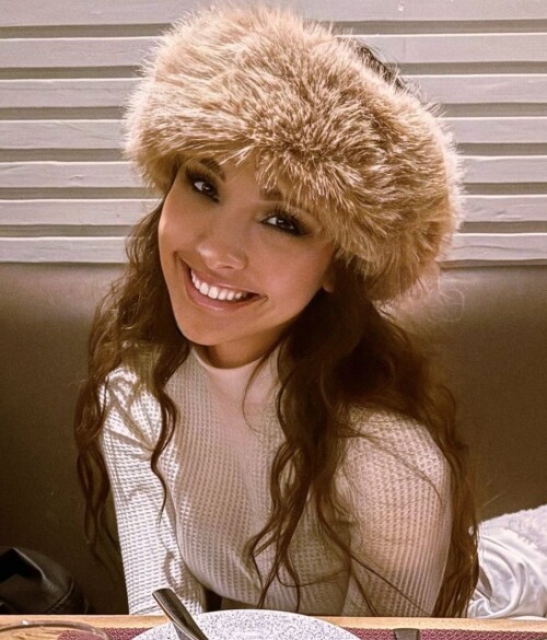 HG74a3fb321b77604f03