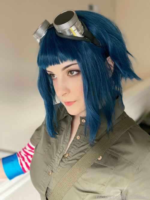 HN Ramona Flowers 13