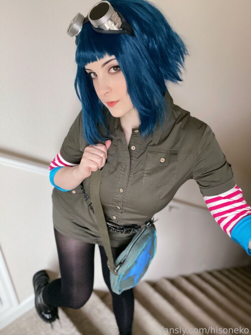 HN Ramona Flowers 3