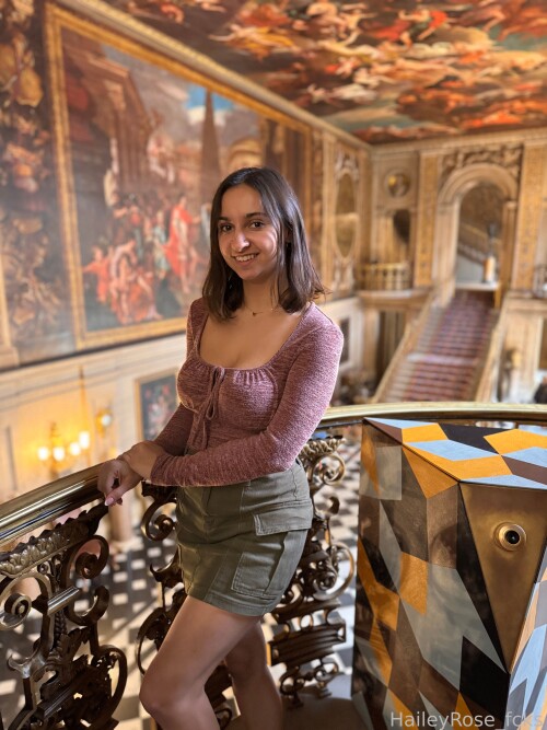 HR FS 1482f08e97e1a158dd1b