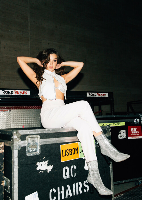 HaileeSteinfeldBarcelonanew-6