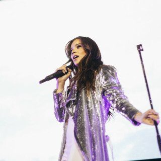 HaileeSteinfeldLondon1-114e3b35f587bbd14f