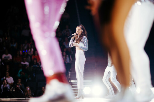 HaileeSteinfeldManchester-9c14de288aab23111