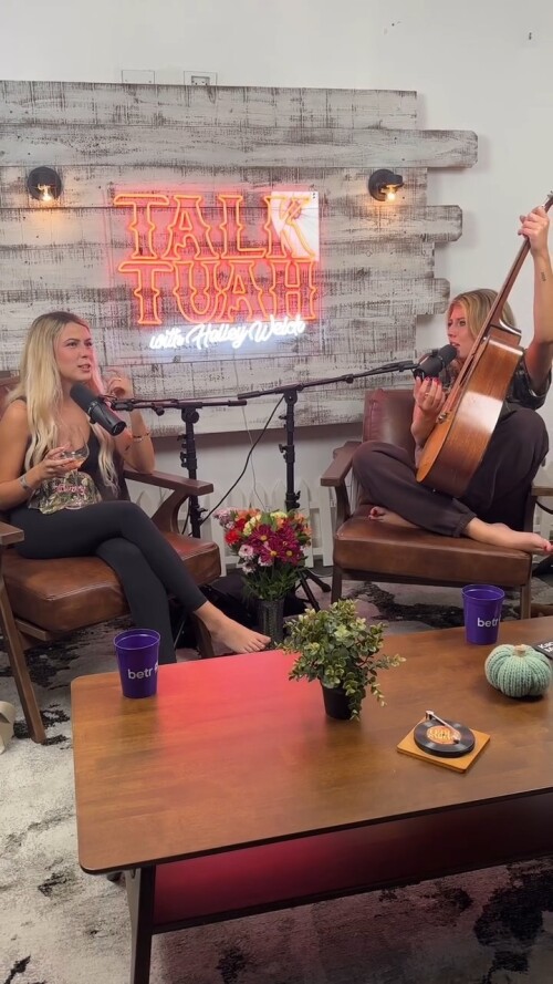 Haliey Welch Feet 818856367b8769a5a76f1ce