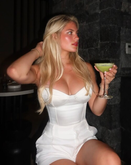 Hannah-White10dad7cdbe29679ac