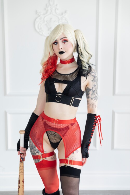 Harley Boudoir 5