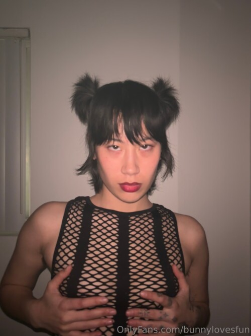 Hey you come to my bunny trap 201090f190876423