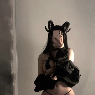 Horns-6811c7d6ebd0e0b3794f22685fde35ee9