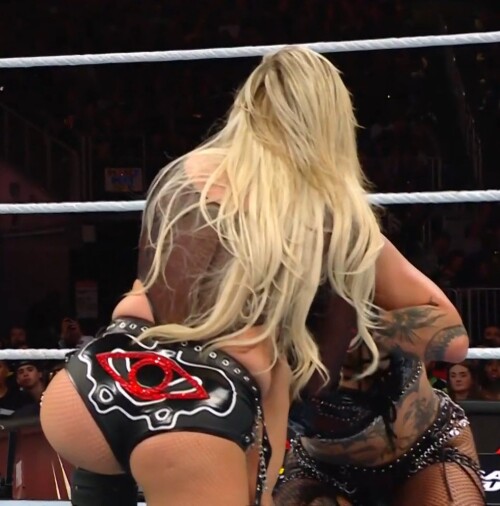 HotFemaleWrest 1842723892680634742 010c7b9752aa2d7753
