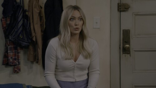 How.I.Met.Your.Father.S02E06.Universal.Therapy.2160p.DSNP.WEB DL.DDP5.1.HDR.H.265 NTb.mkv snapshot 1