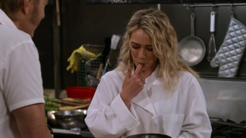 How.I.Met.Your.Father.S02E09.The.Welcome.Protocol.1080p.DSNP.WEB DL.DDP5.1.H.264 NTb.mkv snapshot 17