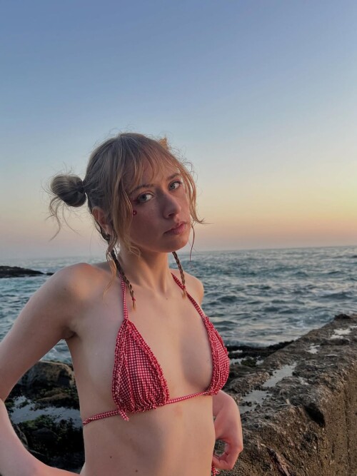 I-will-eat-you4aab172ceb40a8528