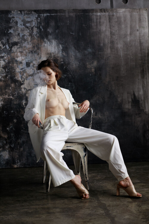 IGK 280392ad2e4bc82e3a13