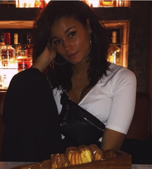 IL 7616d394804f4940d8