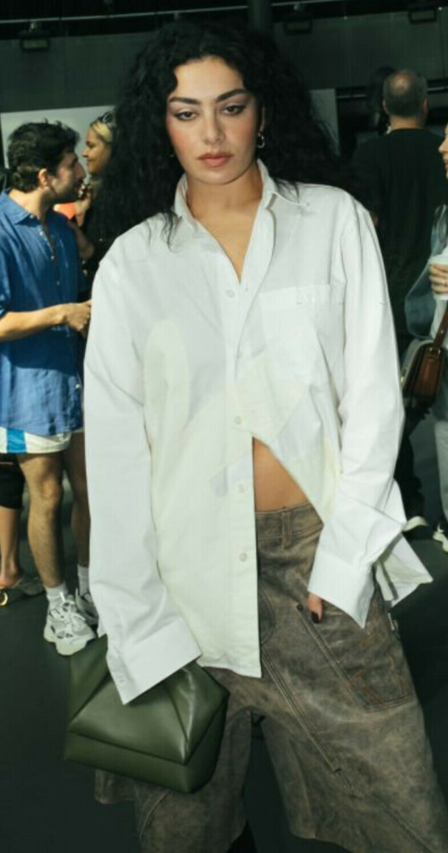 IMG 000271f12934f7789f47