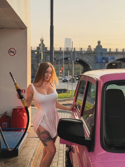 IMG 0051676e4c2550021ad1