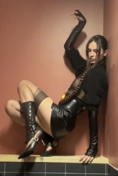 IMG 0180f502b8596ef74923