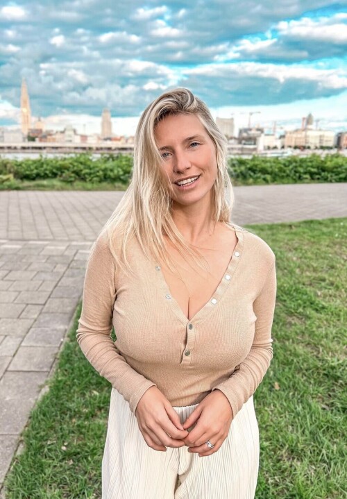 IMG 0199854305d9c613f37d