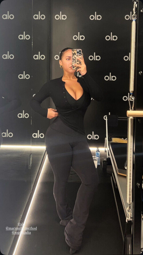 IMG 03199a8f79c01c5b5b4a