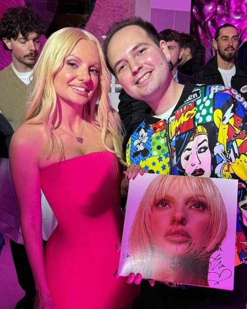 IMG 03241ef3c0874069e344