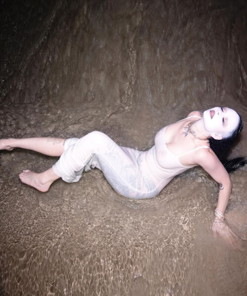 IMG 03325779925aa8279d77