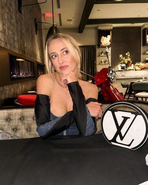 IMG 0393d7c6e9d36427c37a