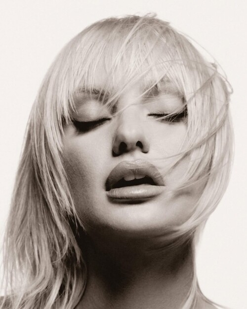 IMG 057552f4a4e953889710