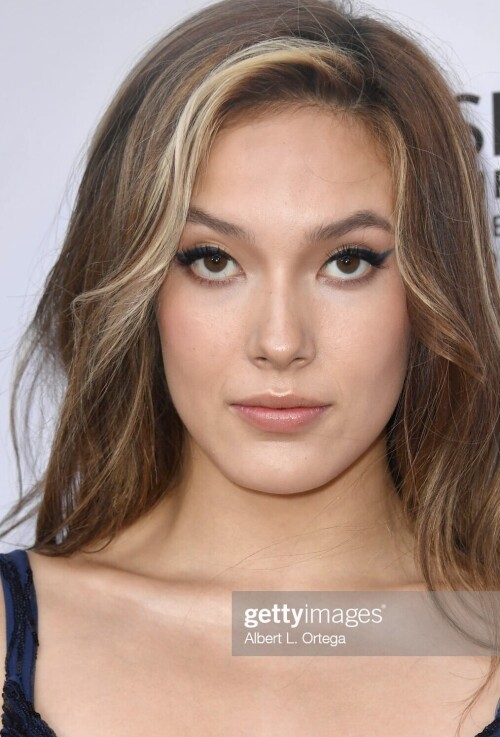LOS ANGELES, CA - MAY 22:  Eileen Gu attends Asia Society Southern California's 2022 Annual Gala held at Skirball Cultural Center on May 22, 2022 in Los Angeles, California.  (Photo by Albert L. Ortega/Getty Images)