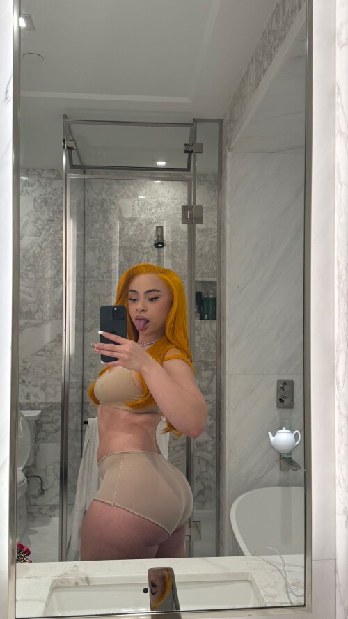 IMG 068584a5a18a5fbbb37f