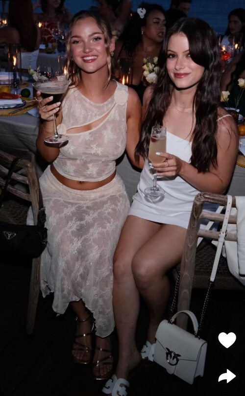 IMG 08238badea7666144567