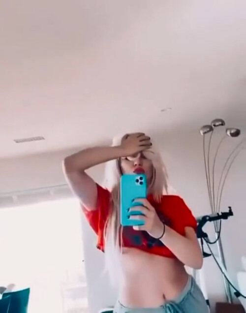 IMG 08722d61d1ccdab52a64