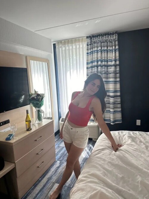 IMG 1085908dad6f97a4c907