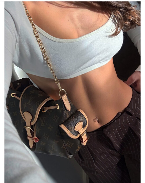 IMG 1088359b6051cc33657c