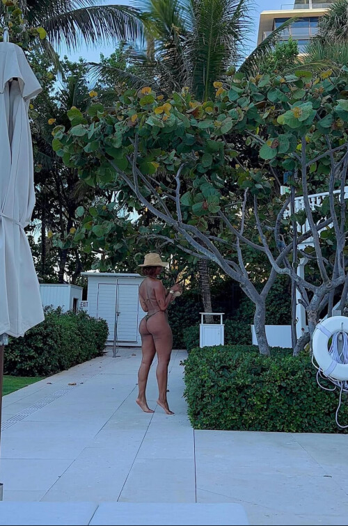 IMG 1122389c6a320a81749a