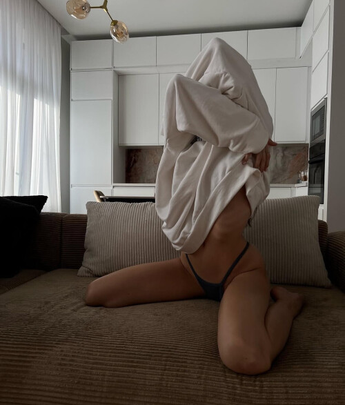 IMG 1185d92160b978b9c43a