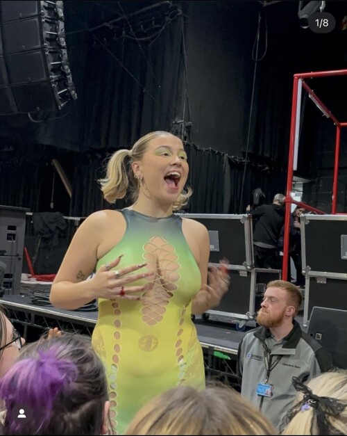 IMG 13205ba1a33326b3633a