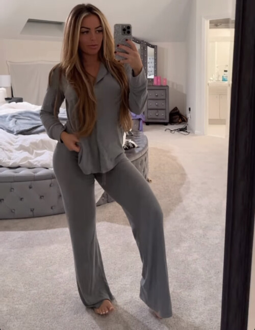 IMG 1416471a1e2f22de93b9