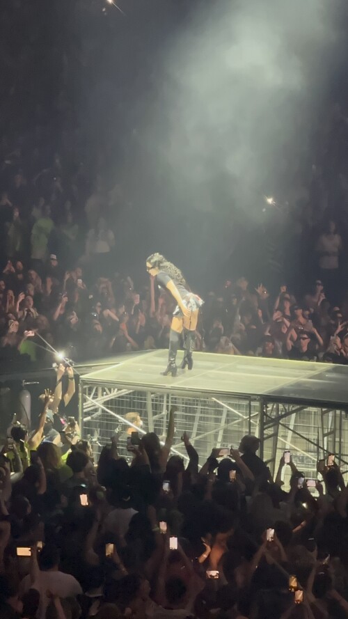 IMG 1515691990b74b572f75