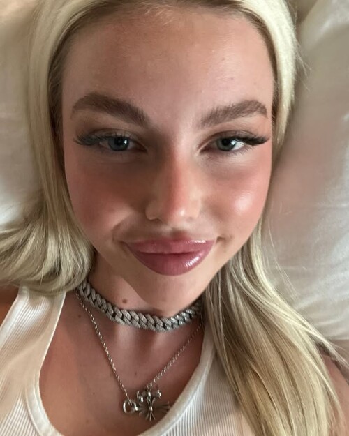 IMG 15202e8f84f66d1f4293