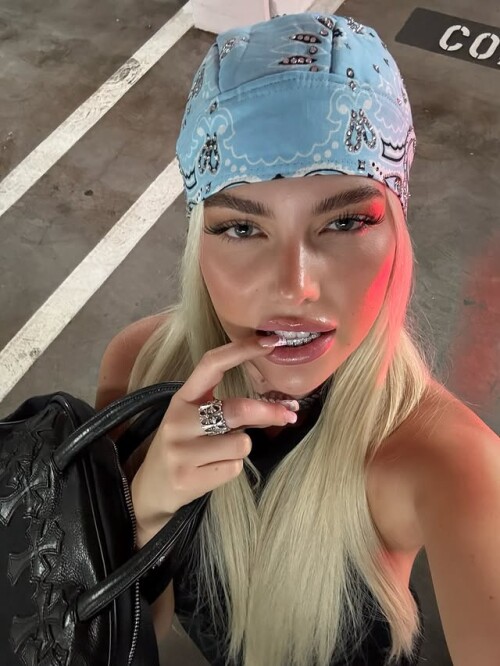 IMG 1529cec151c440c30f46