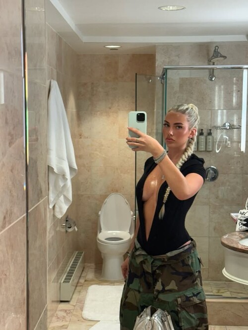 IMG 153433a534e48de1c8a8