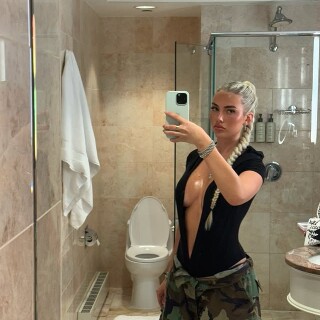 IMG_153433a534e48de1c8a8