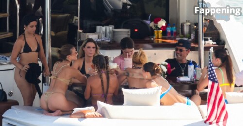 IMG 156885f3f0bab4772910