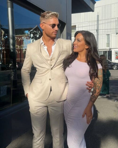 IMG 1609fefb9e9240997ae2